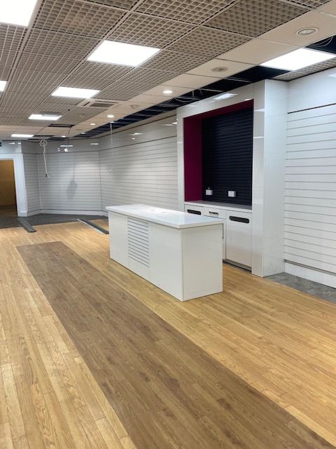 Slatwall Services White Slatwall Panels